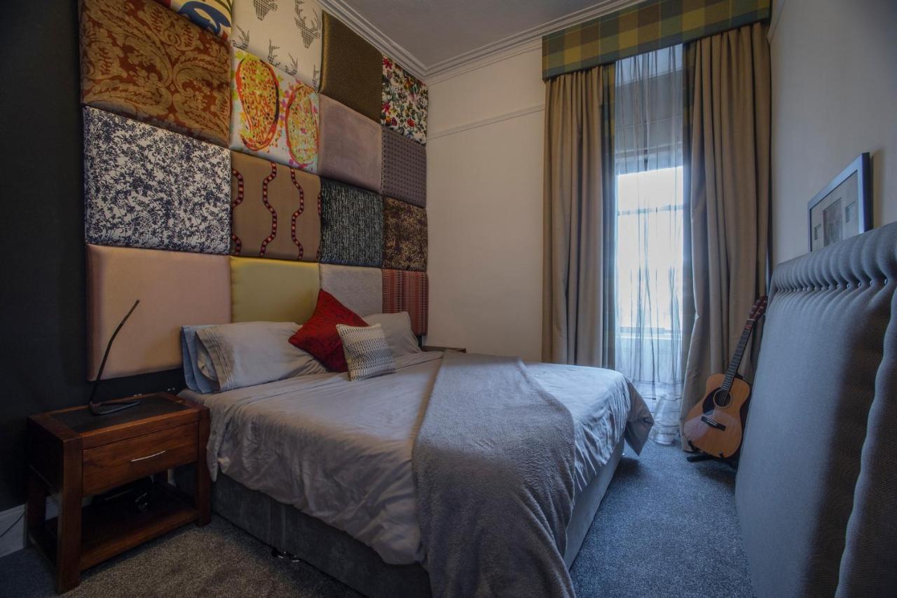 2 Bed In Great Location 15-20 Minutes Walk To Sec Appartamento Glasgow Esterno foto